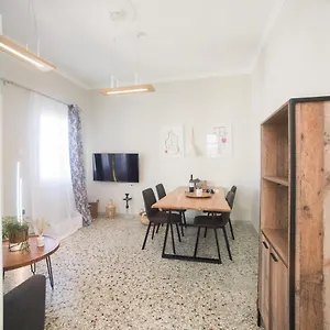 Apartment Amazing Maisonette With Roof Garden & Bbq, Mykonos Town