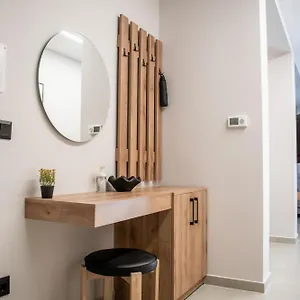 https://lucky-seven-7.hotels-of-thessaloniki.com